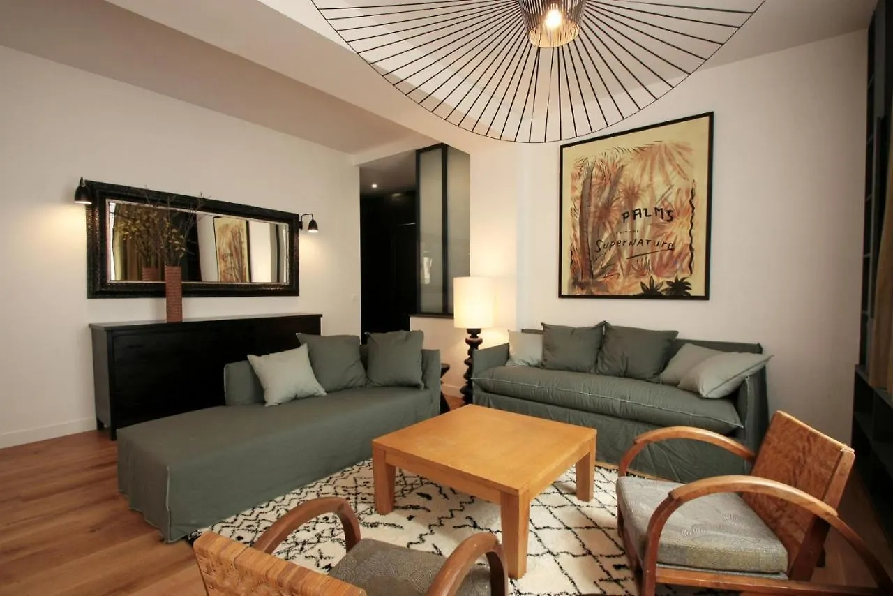 210043 - Superbe 3 pièces à République Apartamento Paris França